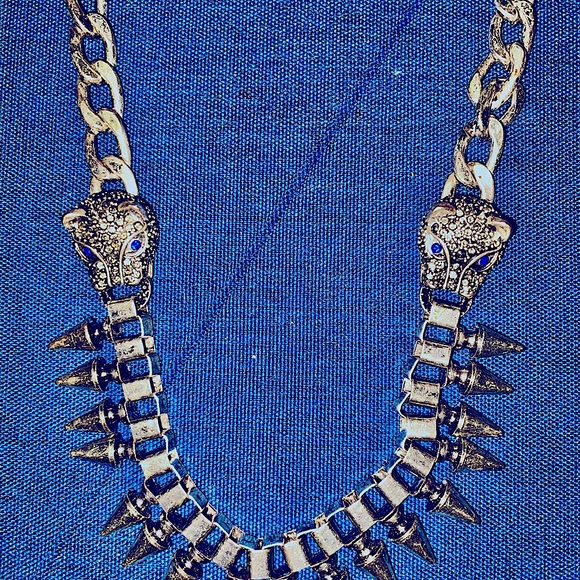 Unique panther necklace - Picture 1 of 2